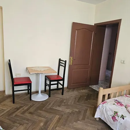 Apartment Endris Tirana