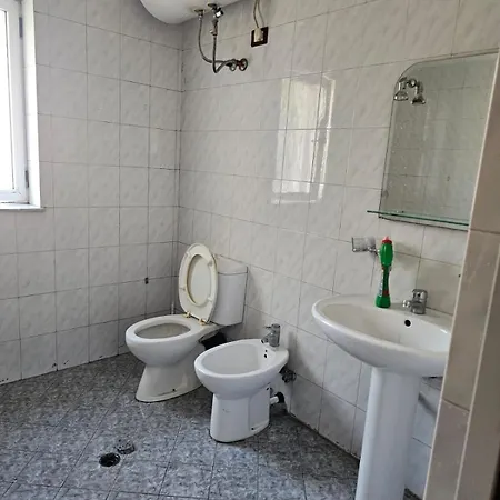 Endris Tirana